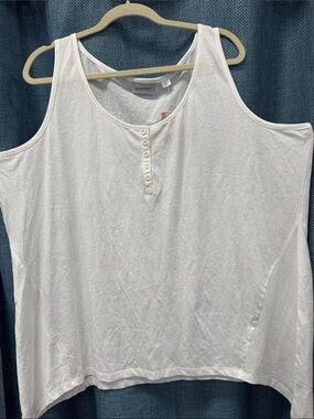 Avenue White Sleeveless Henley Tank with Button Placket